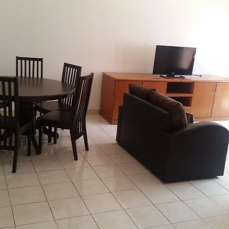 T & H Vacation Condo @Marina Court Kota Kinabalu Bagian luar foto