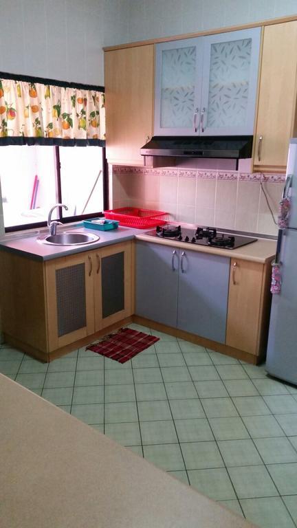T & H Vacation Condo @Marina Court Kota Kinabalu Ruang foto