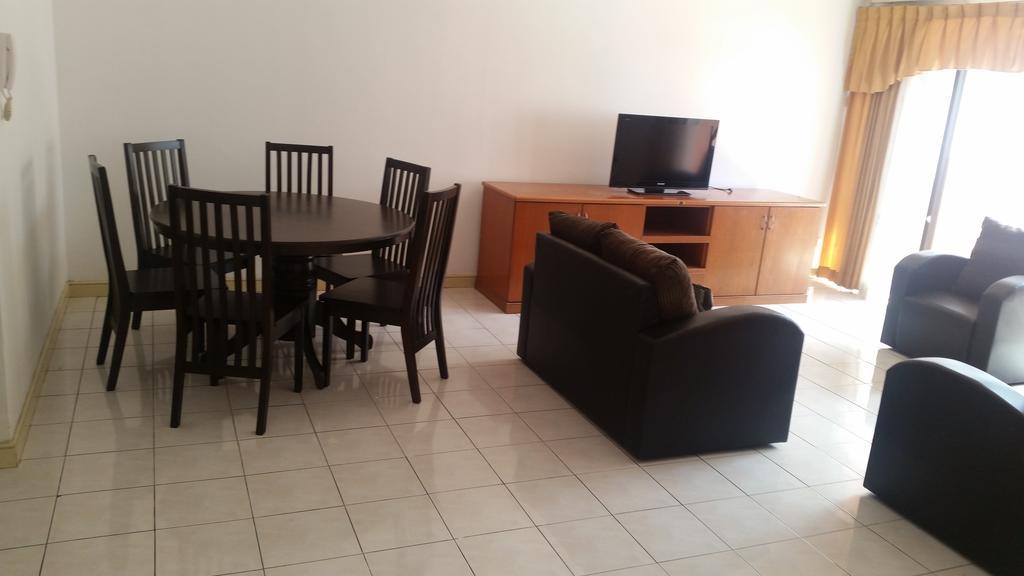 T & H Vacation Condo @Marina Court Kota Kinabalu Bagian luar foto